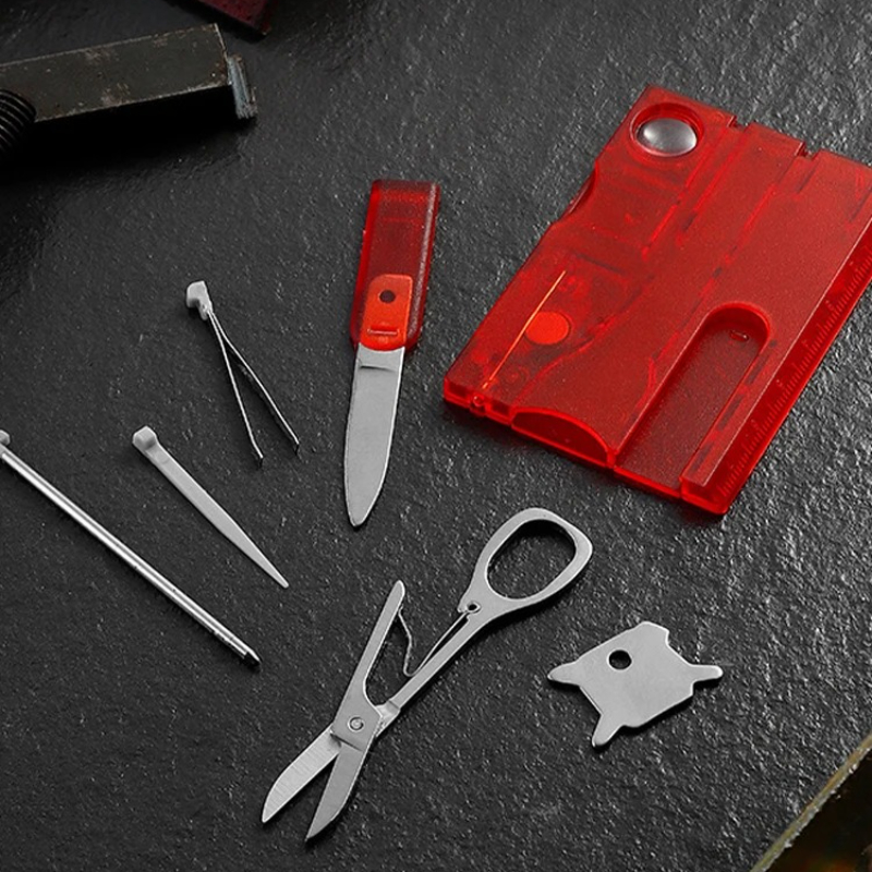 Ultracienkie narzędzie wielofu – Multitool Credit Card recenzja i cena